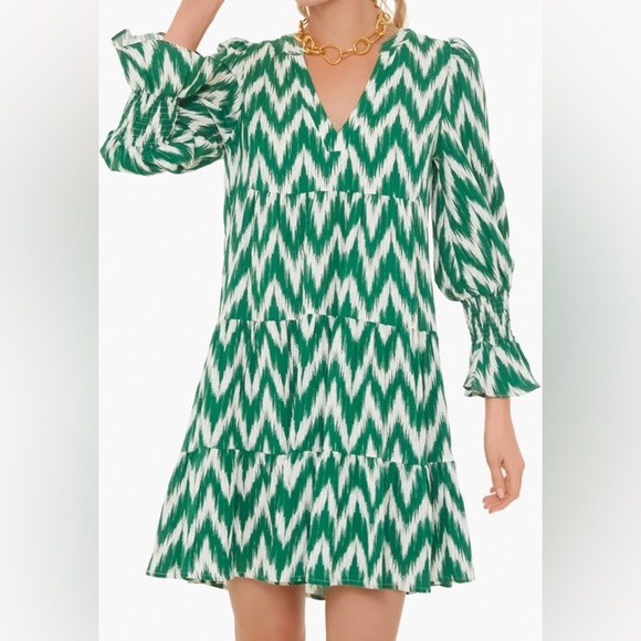 Tuckernuck Dresses & Skirts - Tuckernuck Pomander Place Green Ikat Kenzo Dress V-neck Tiered Flowy A-line Sm